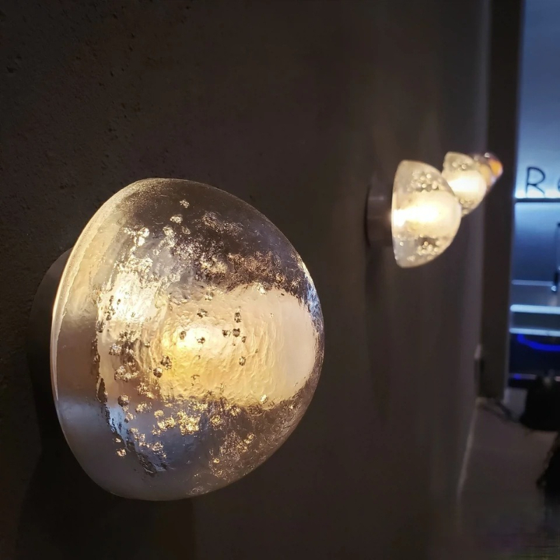 Kryształowa lampa ścienna do s – Tech Room Accessories recenzja i cena