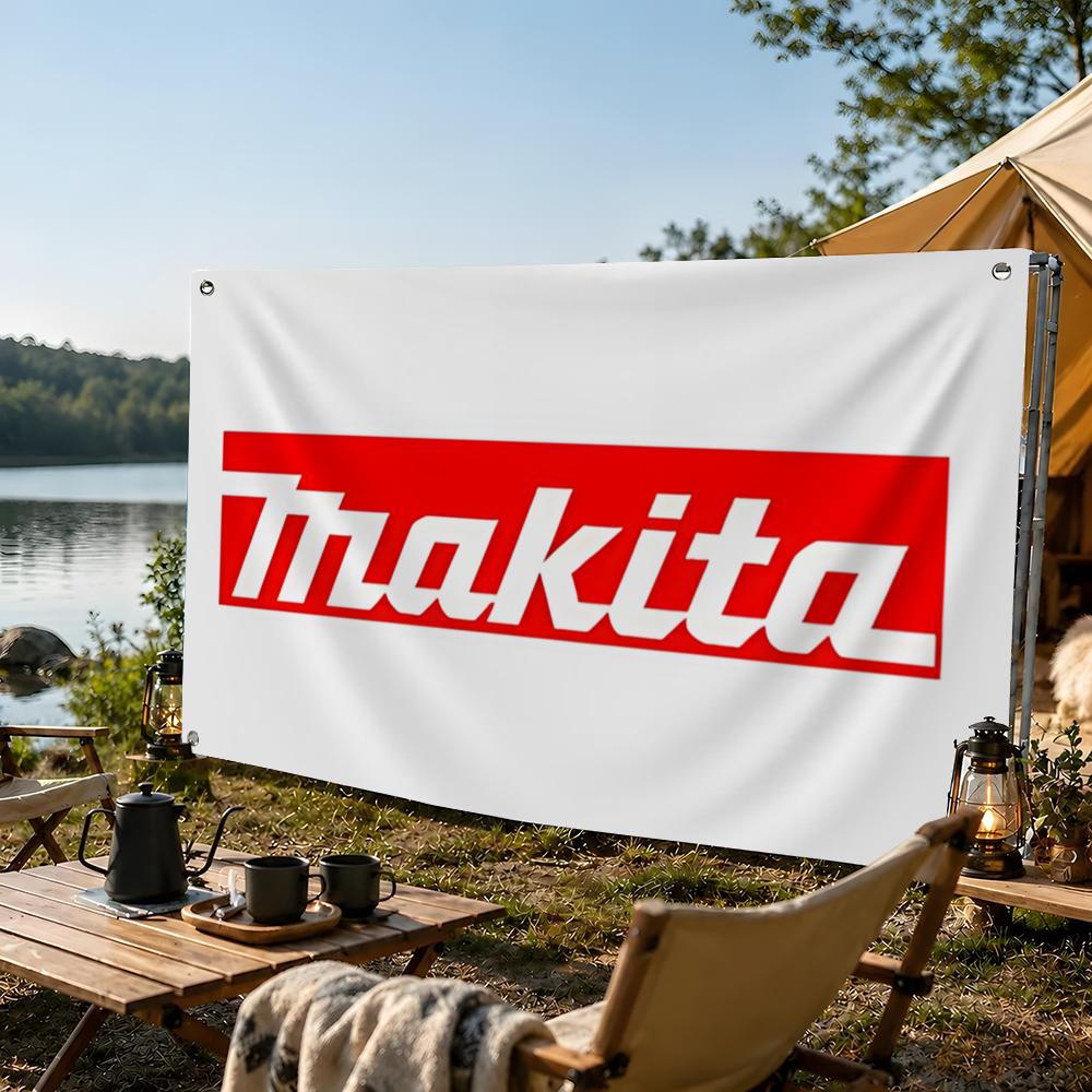 Flagi z logo narzędzi Makita d – Tech Room Accessories recenzja i cena