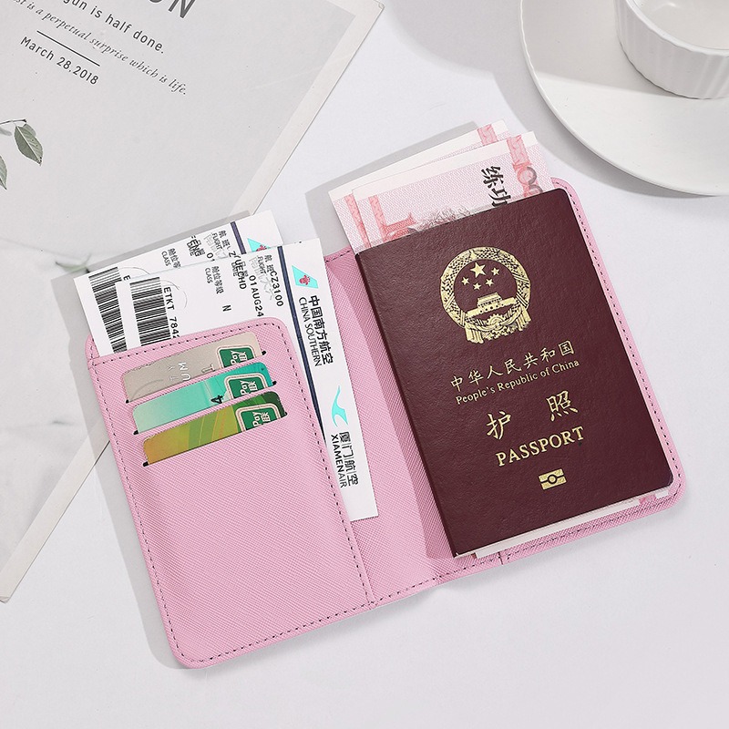 Etui na paszport Hello Kitty d – Tech Accessories Travel recenzja i cena