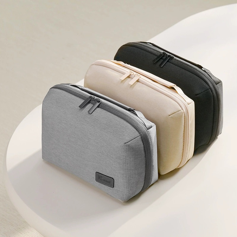 Organizer na elektronikę, wodo – Tech Accessories Storage recenzja i cena